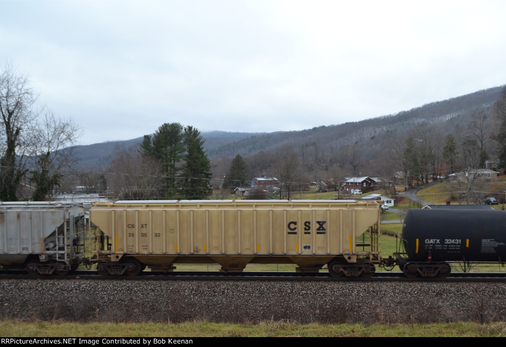 CSXT 250532